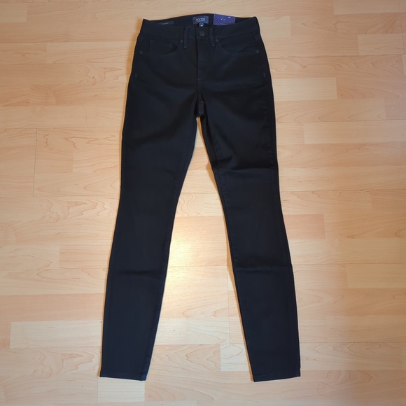 NYDJ Ami Skinny Black Jeans NWT - Picture 4 of 11